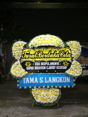 Papan Bunga Duka di Nalumsari
